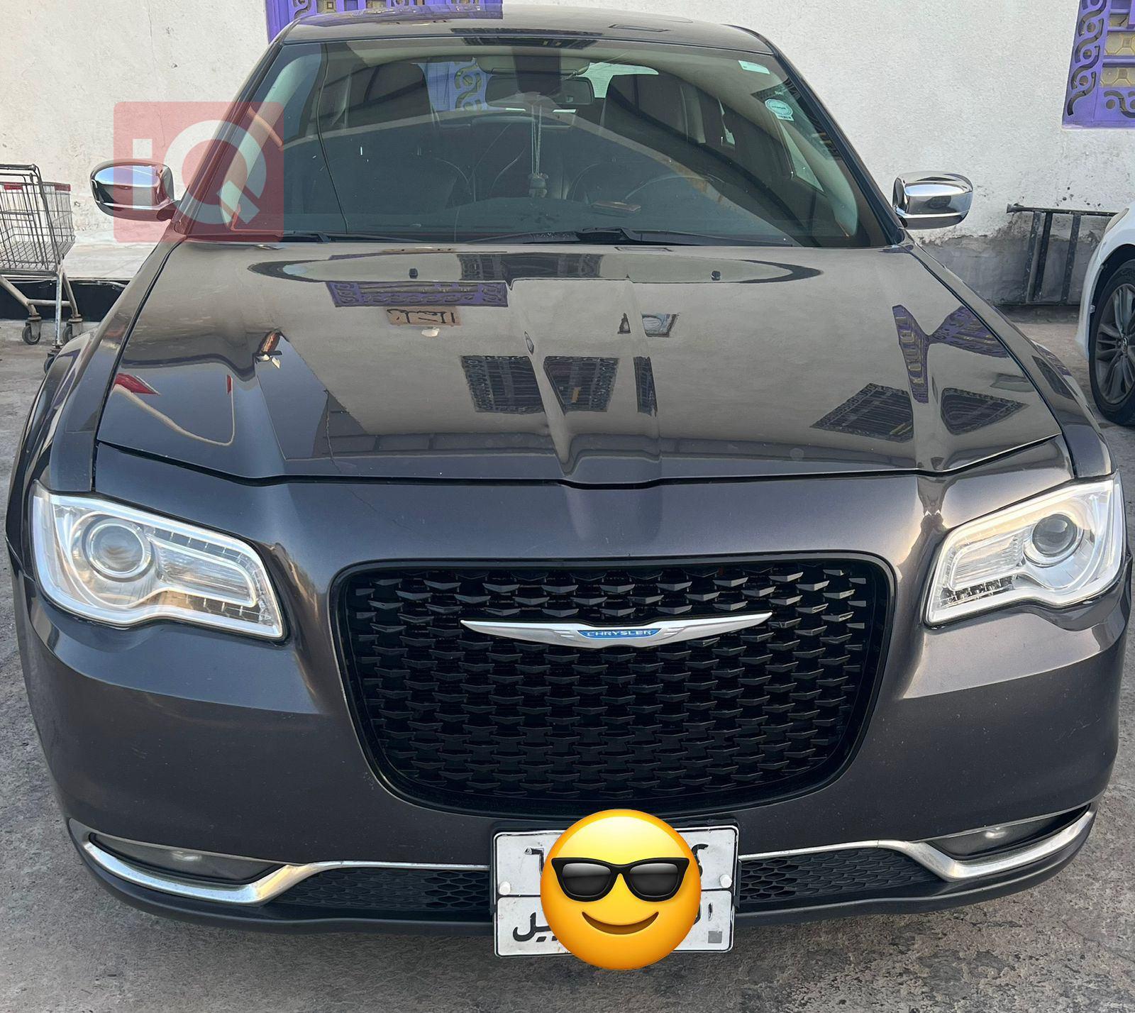 كرايسلر 300